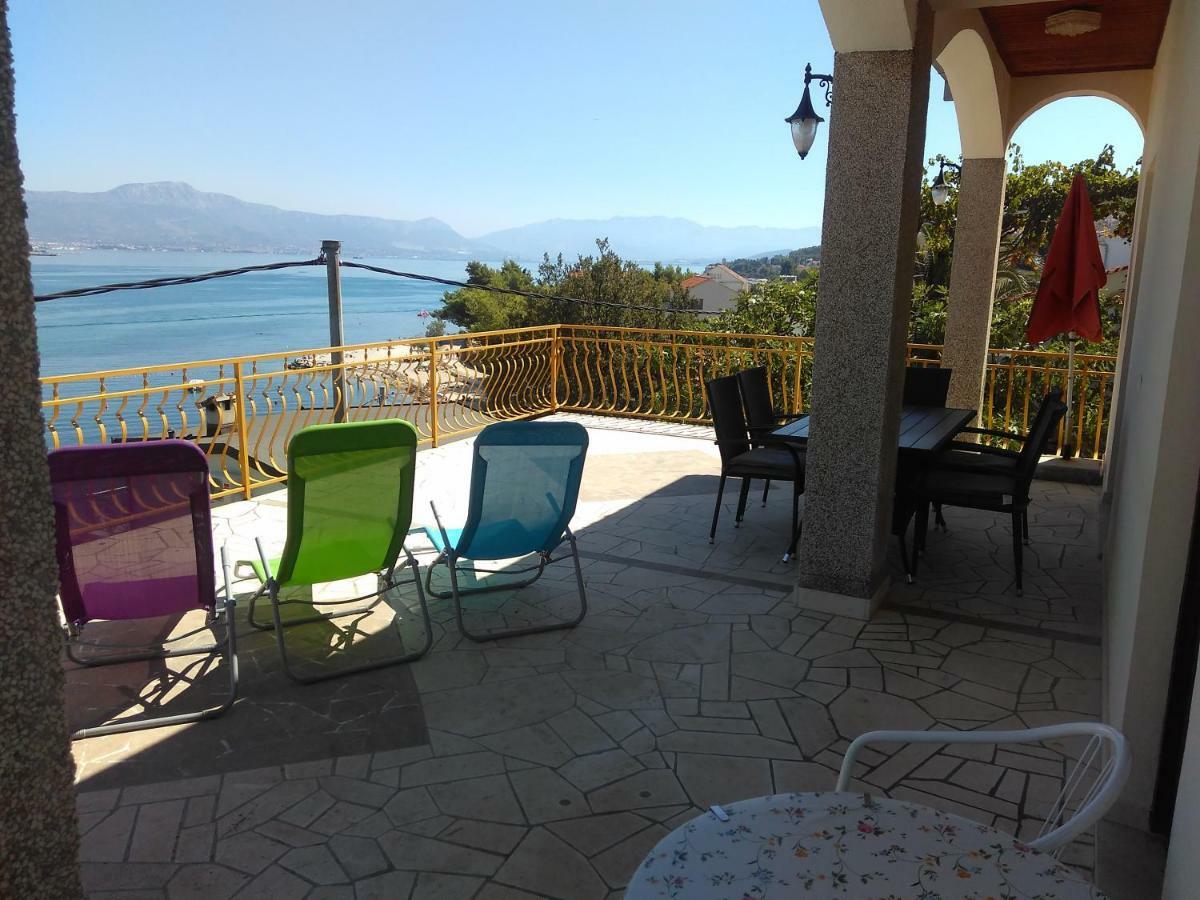 Apartment Nely - Sea, Terrace And Peace Trogir Bagian luar foto